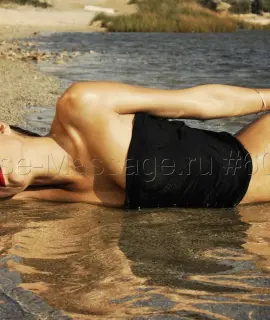 Анкета массажистки Виктория - Фото 1, район Трусовский, 29 лет, №1197