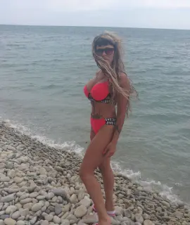 Анкета массажистки Лика - Фото 1, район Кировский, 30 лет, №2461