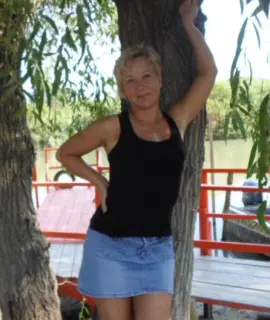 Анкета массажистки Людмила - Фото 1, район Советский, 37 лет, №2476