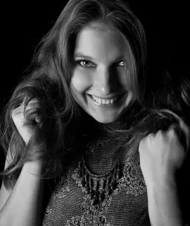 Анкета массажистки Анна - Фото 1, район Кировский, 25 лет, №2492