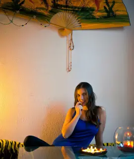 Анкета массажистки Анна - Фото 1, район Кировский, 25 лет, №2492