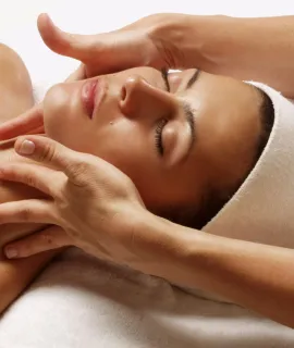 Анкета массажистки Наталья - Фото 1, район Кировский, 31 год, №2507